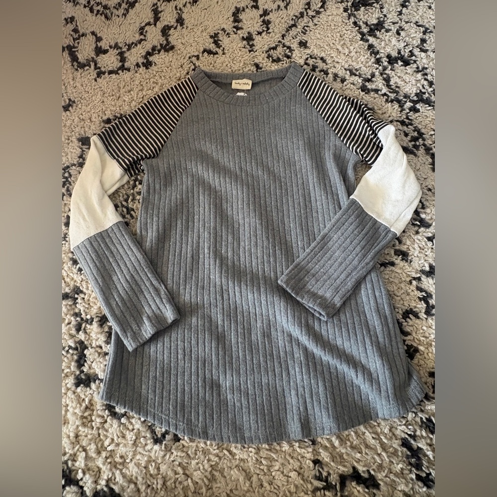 Boutique brand long sleeve